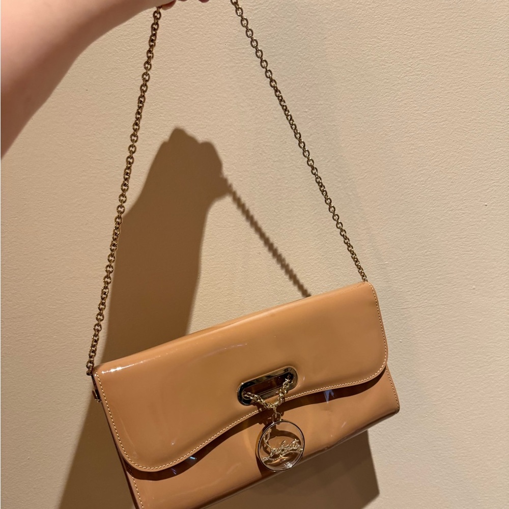 Christian Louboutin nude patent shiny chained clutch